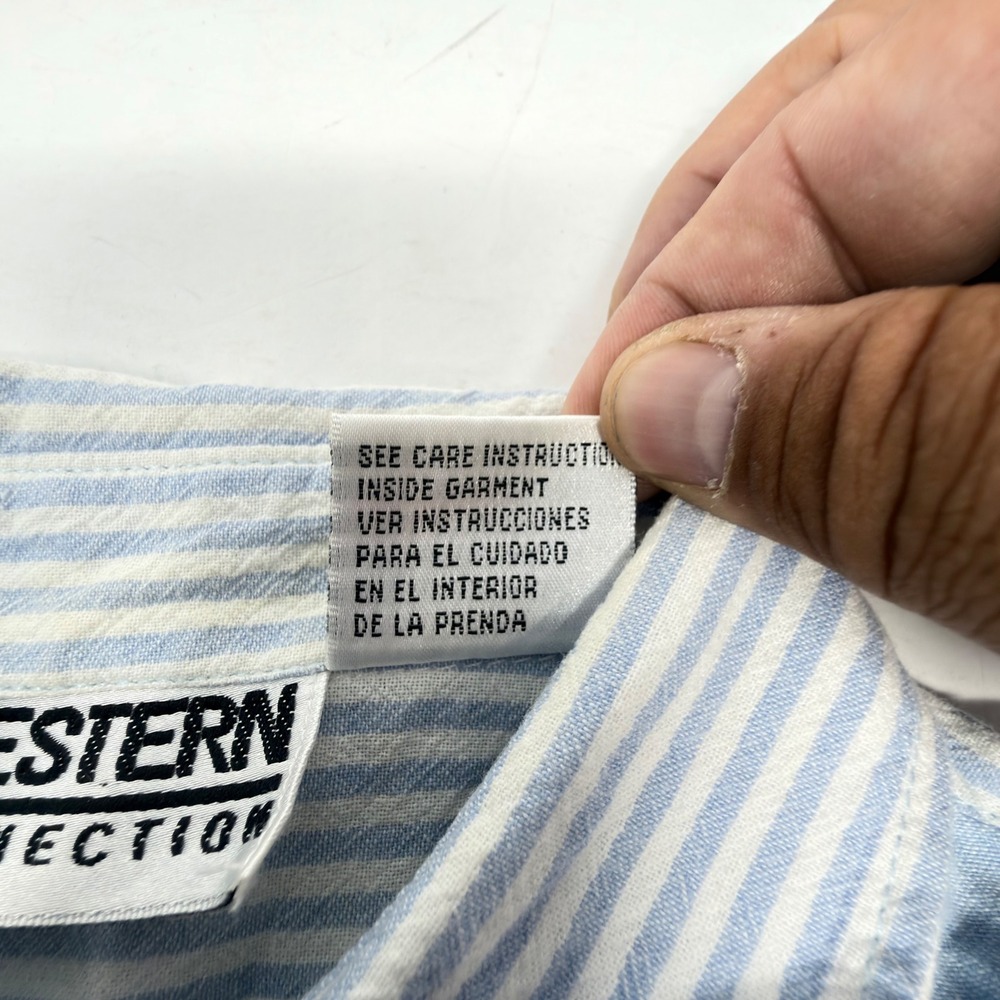 Vintage Western Connection Embroidered Shirt Women Large L Blue Striped Cotton - Picture 4 of 4